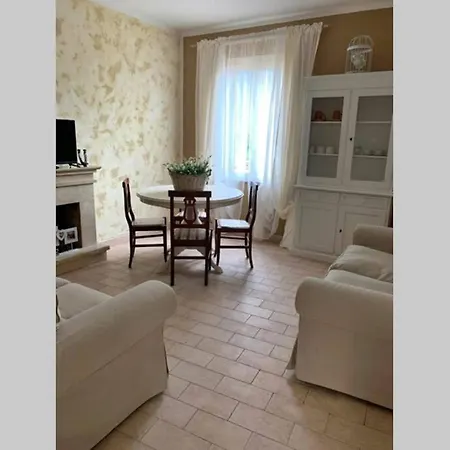 Casa Flea - Holiday Apartment With 2 Bedrooms Gualdo Tadino Exterior photo
